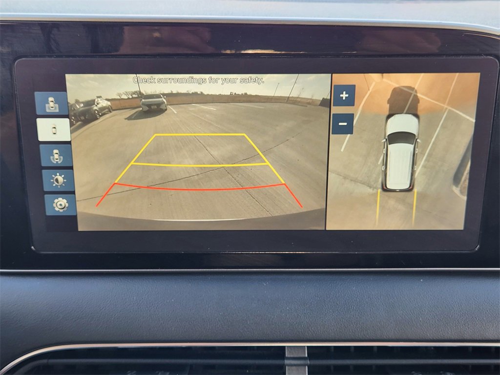 Used 2021 Hyundai Palisade Limited image 17