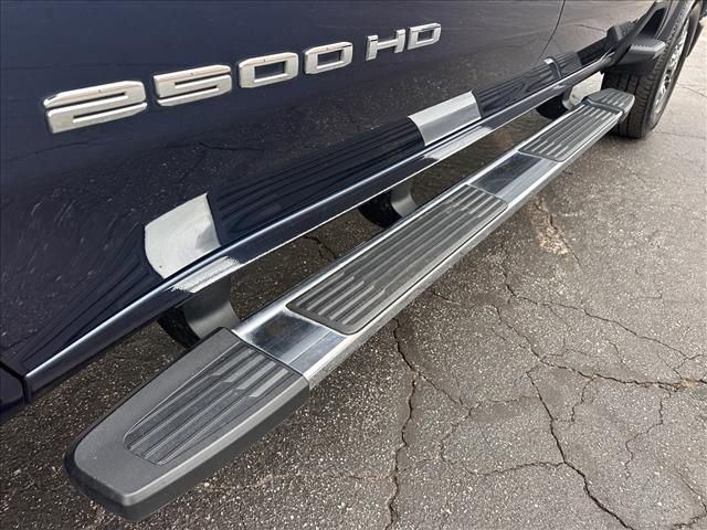 Certified 2022 GMC Sierra 2500 SLE w/ SLE Value Package; image 12