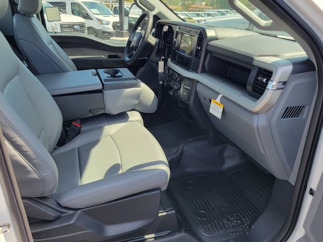 New 2026 Ford F350 XL w/ XL Chrome Package RWD image 14