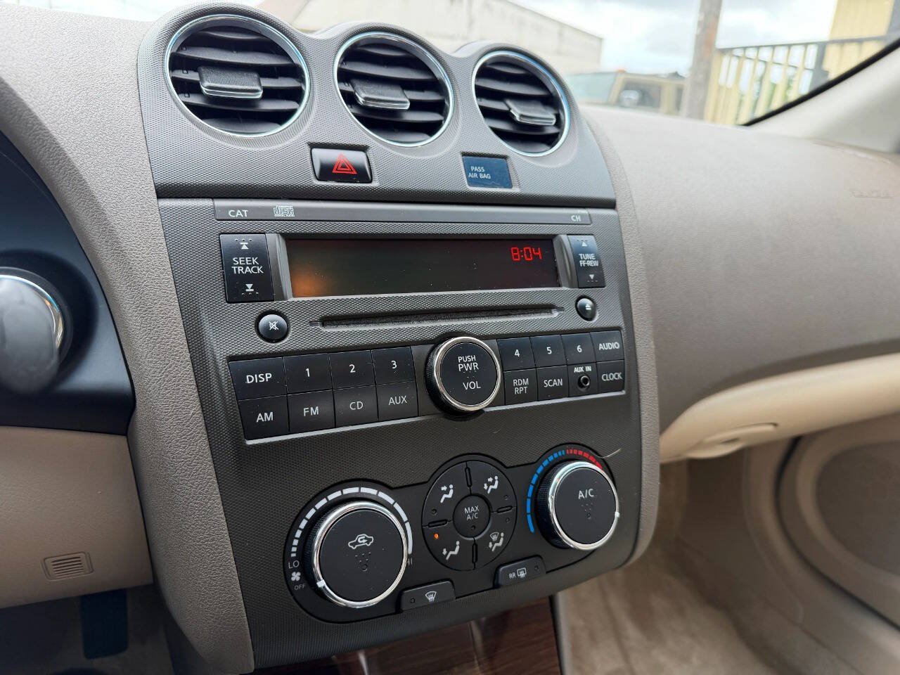 Used 2011 Nissan Altima 2.5 S w/ Convenience Pkg FWD image 12