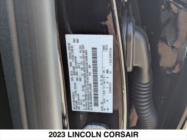 Certified 2023 Lincoln Corsair Reserve w/ Equipment Group 202A AWD/4WD image 29