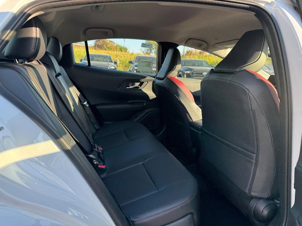New 2026 Toyota Prius Plug-In Hybrid image 5