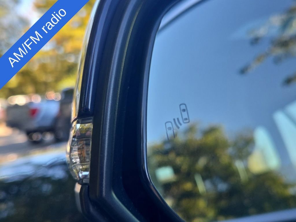 Used 2019 Toyota RAV4 XLE Premium image 8