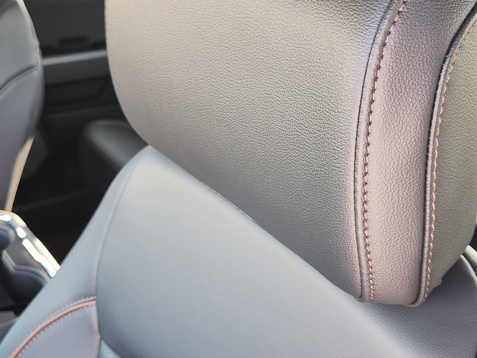 New 2026 Ford F250 Lariat w/ Black Appearance Package image 16