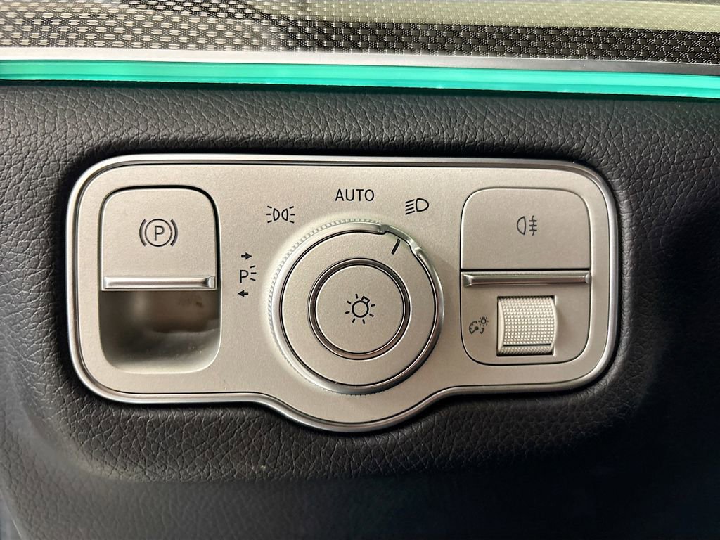 Used 2023 Mercedes-Benz GLS 450 4MATIC image 24