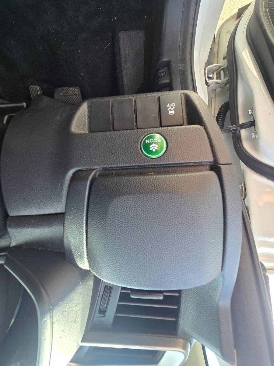 Used 2015 Honda Fit EX image 19