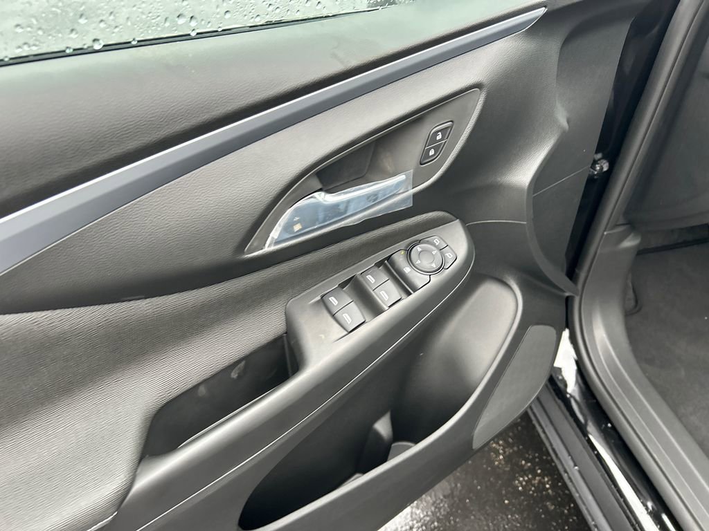 New 2026 Buick Envista Preferred FWD image 16