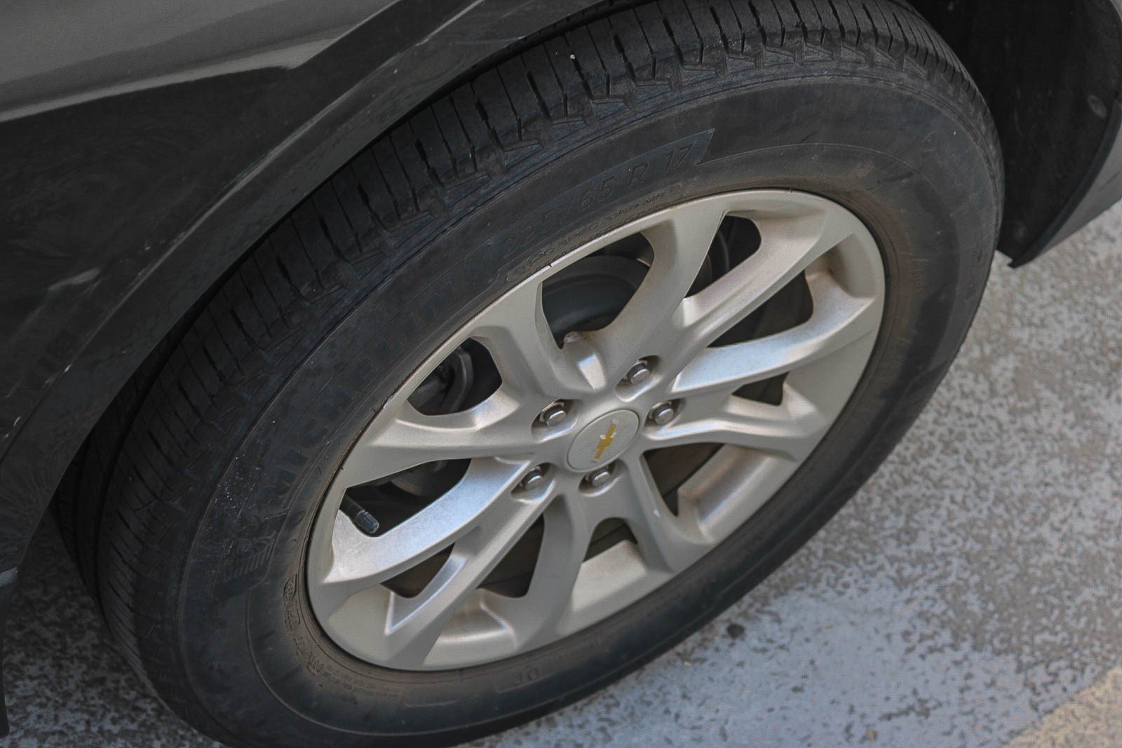 Used 2021 Chevrolet Equinox LS FWD image 10