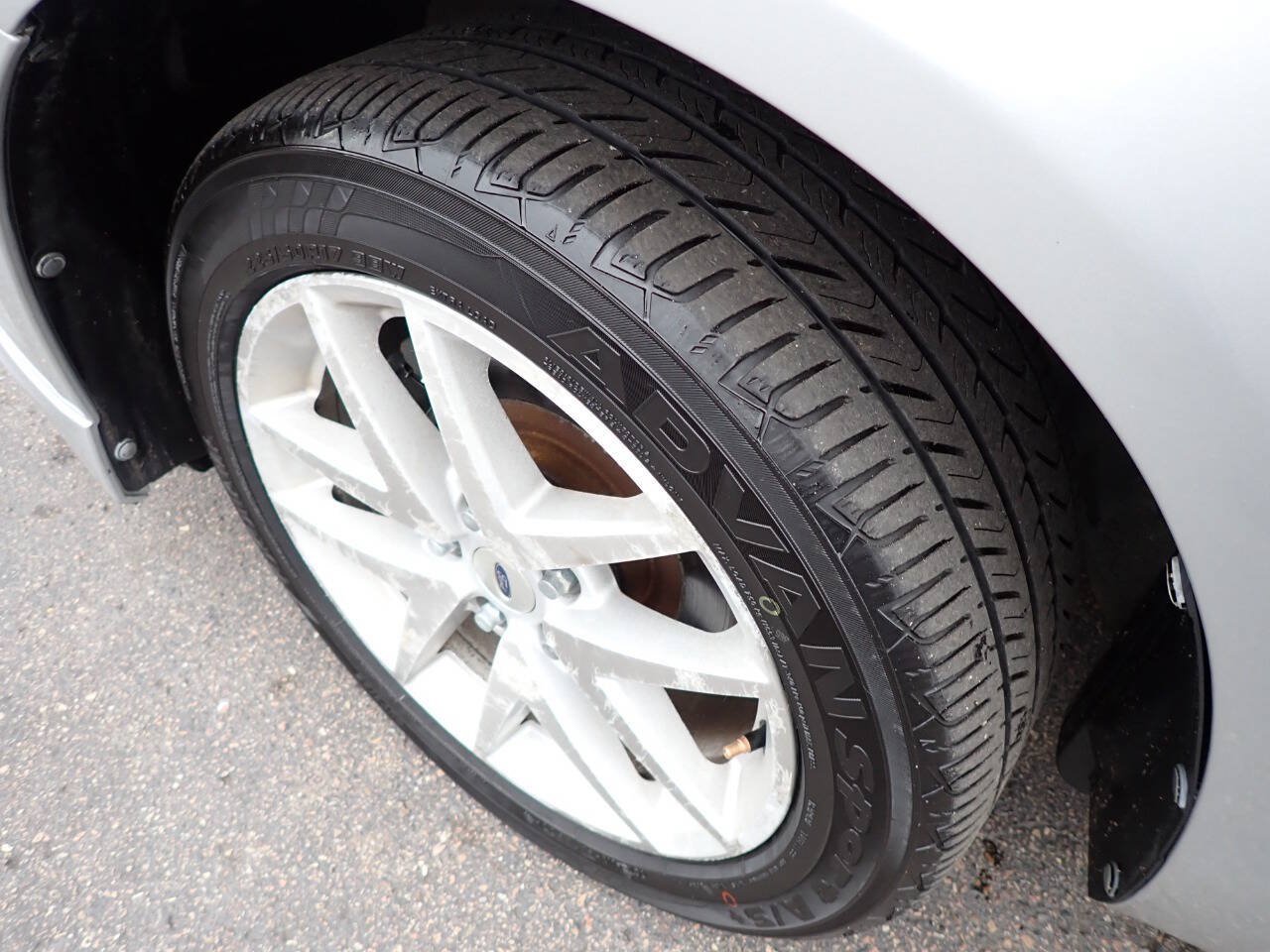 Used 2010 Ford Fusion SEL FWD image 11