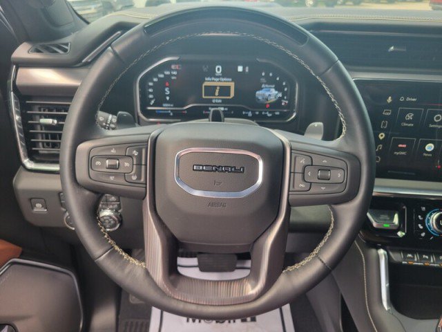 Used 2025 GMC Sierra 1500 Denali Ultimate AWD/4WD image 19