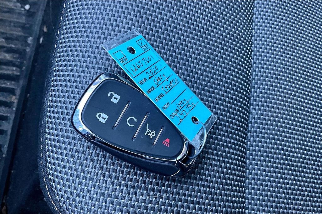 Used 2020 Chevrolet Traverse LT image 12