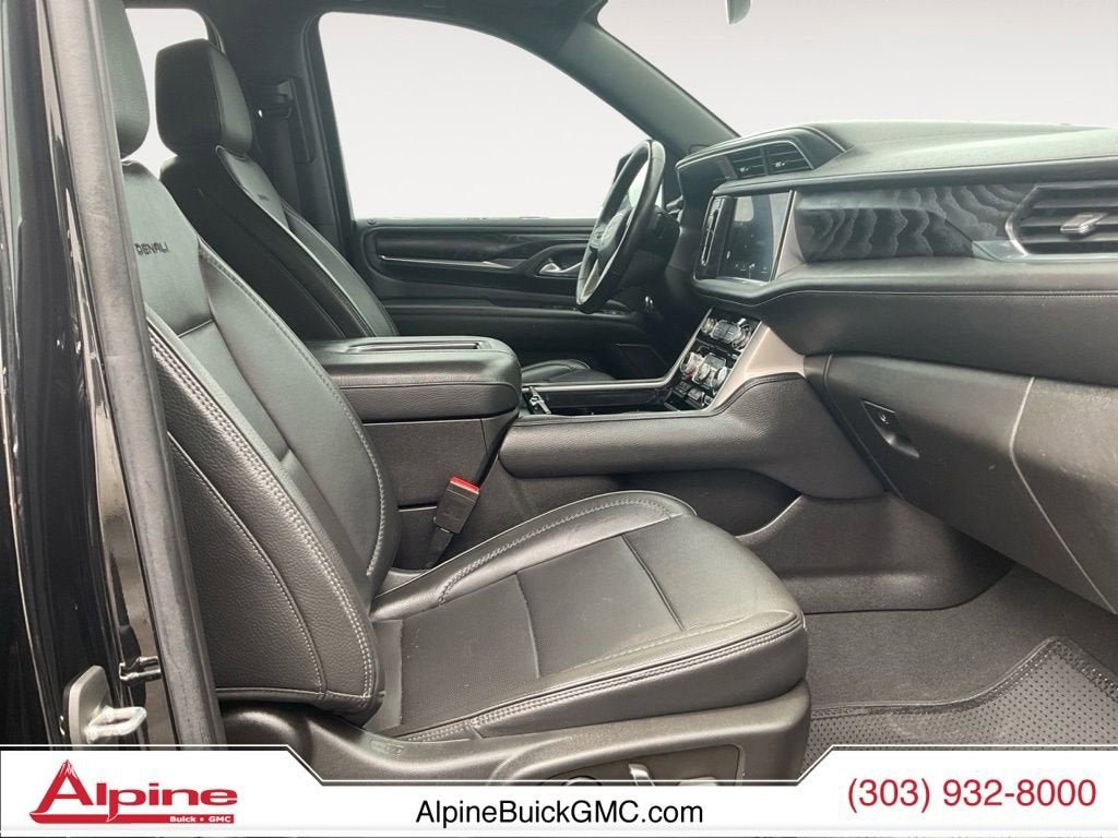 Used 2022 GMC Yukon Denali AWD/4WD image 15