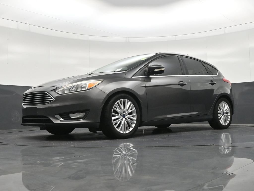 Used 2018 Ford Focus Titanium FWD image 23