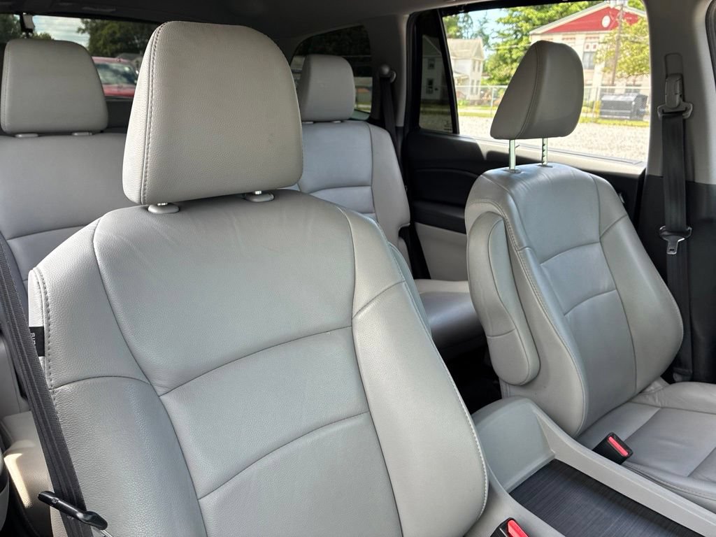 Used 2022 Honda Pilot Touring image 45