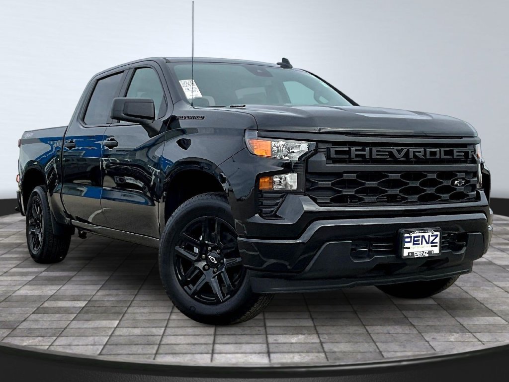 New 2026 Chevrolet Silverado 1500 Custom w/ LPO, Dark Essentials Package AWD/4WD image 2