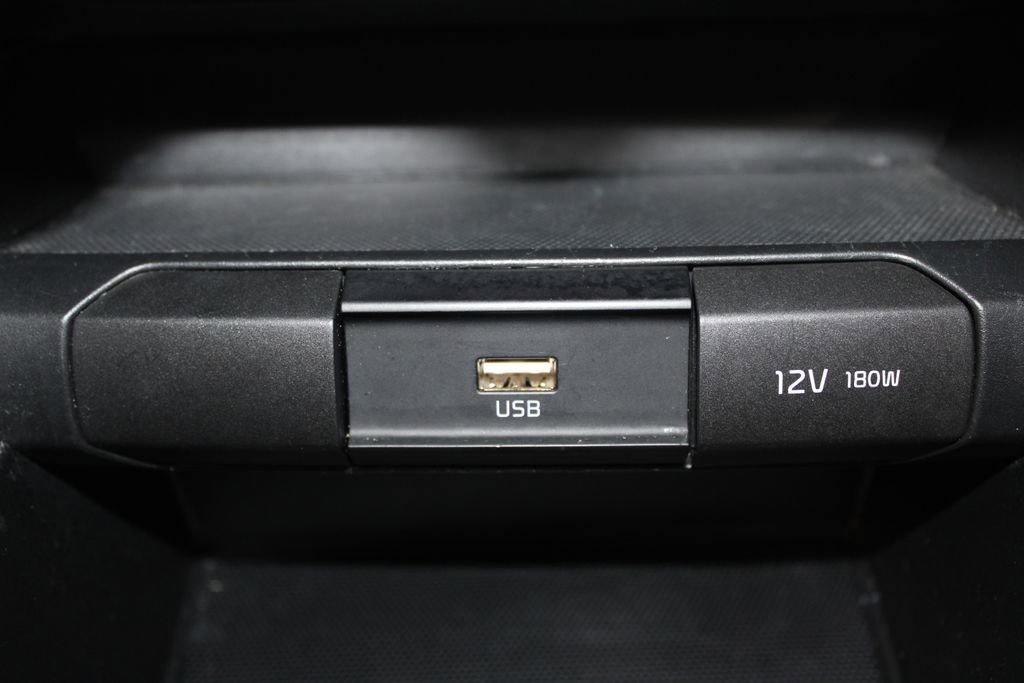 Used 2023 Kia Rio S image 32