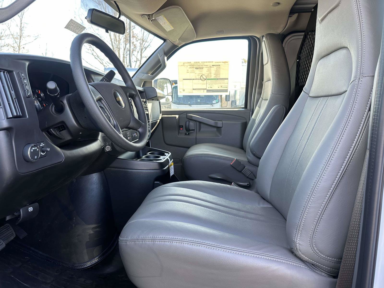 New 2025 Chevrolet Express 2500 w/ Driver Convenience Package RWD image 20