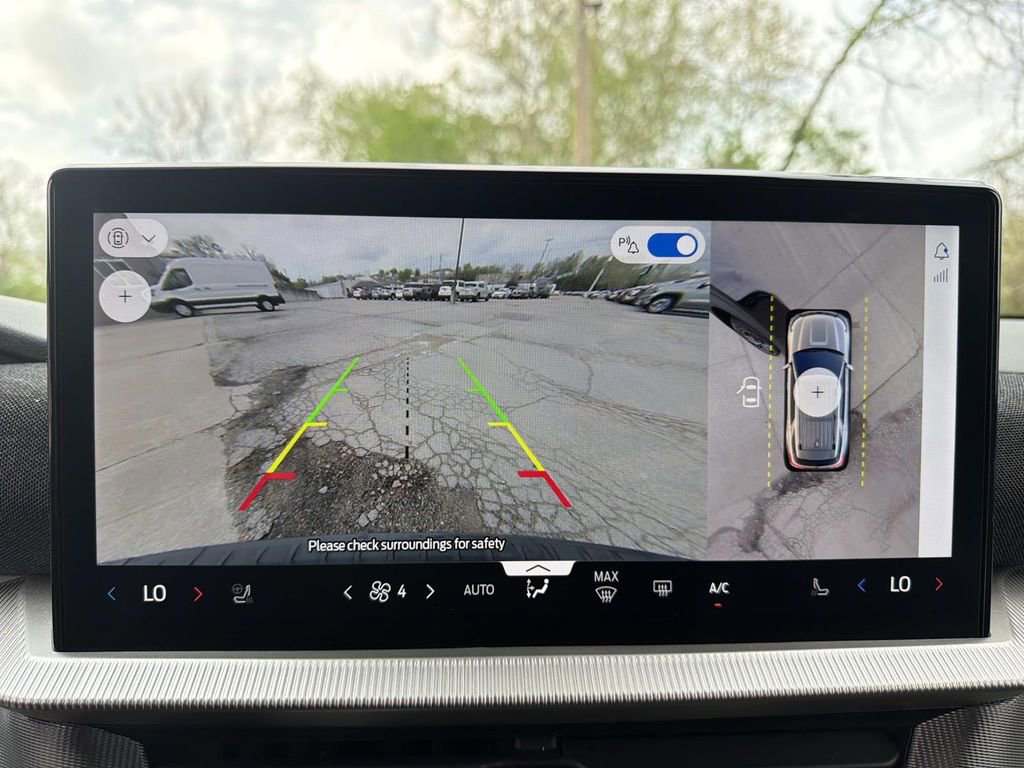 Used 2025 Ford Explorer ST-Line w/ Premium Package image 28