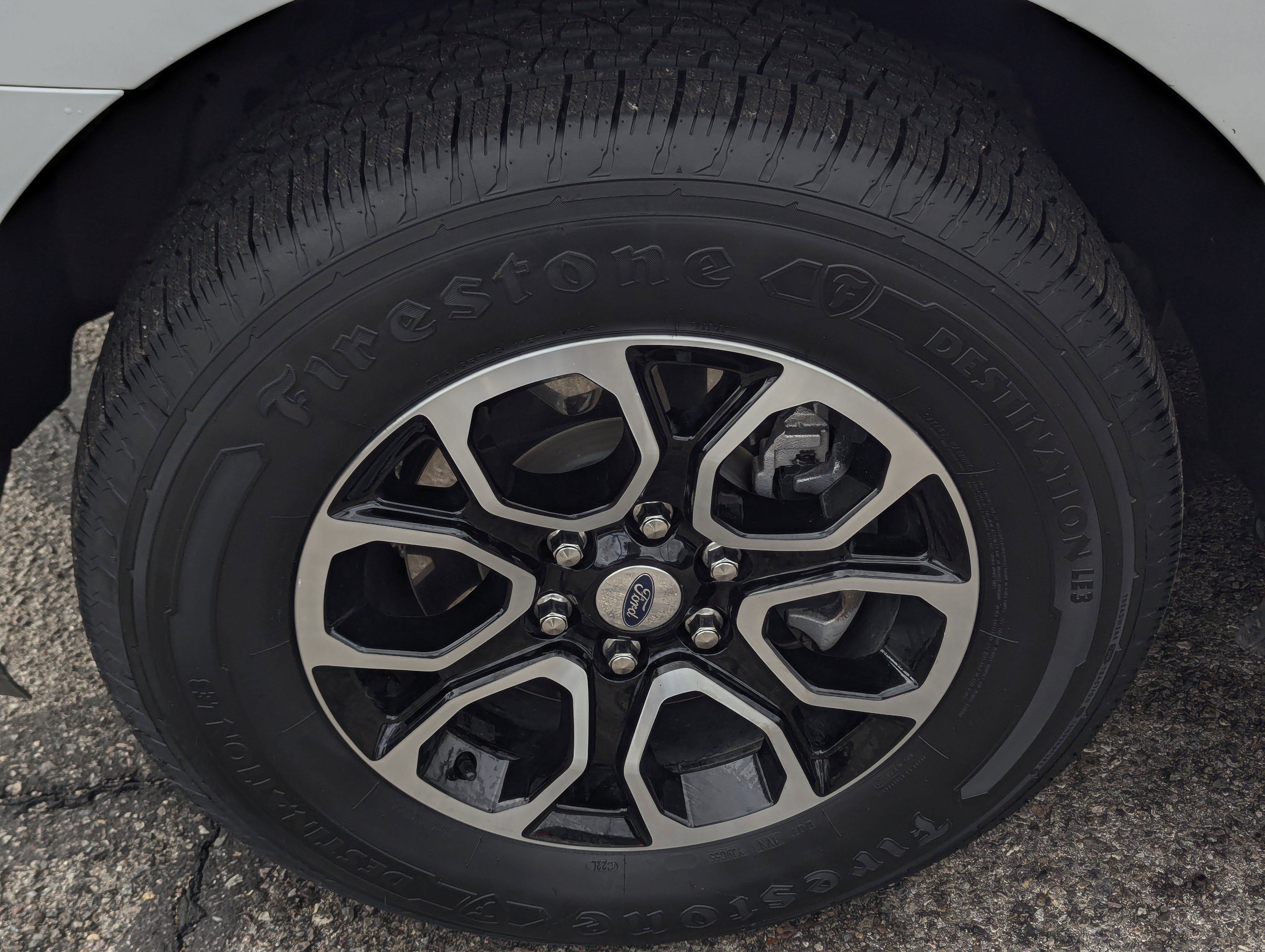 Used 2024 Ford Expedition XLT image 7