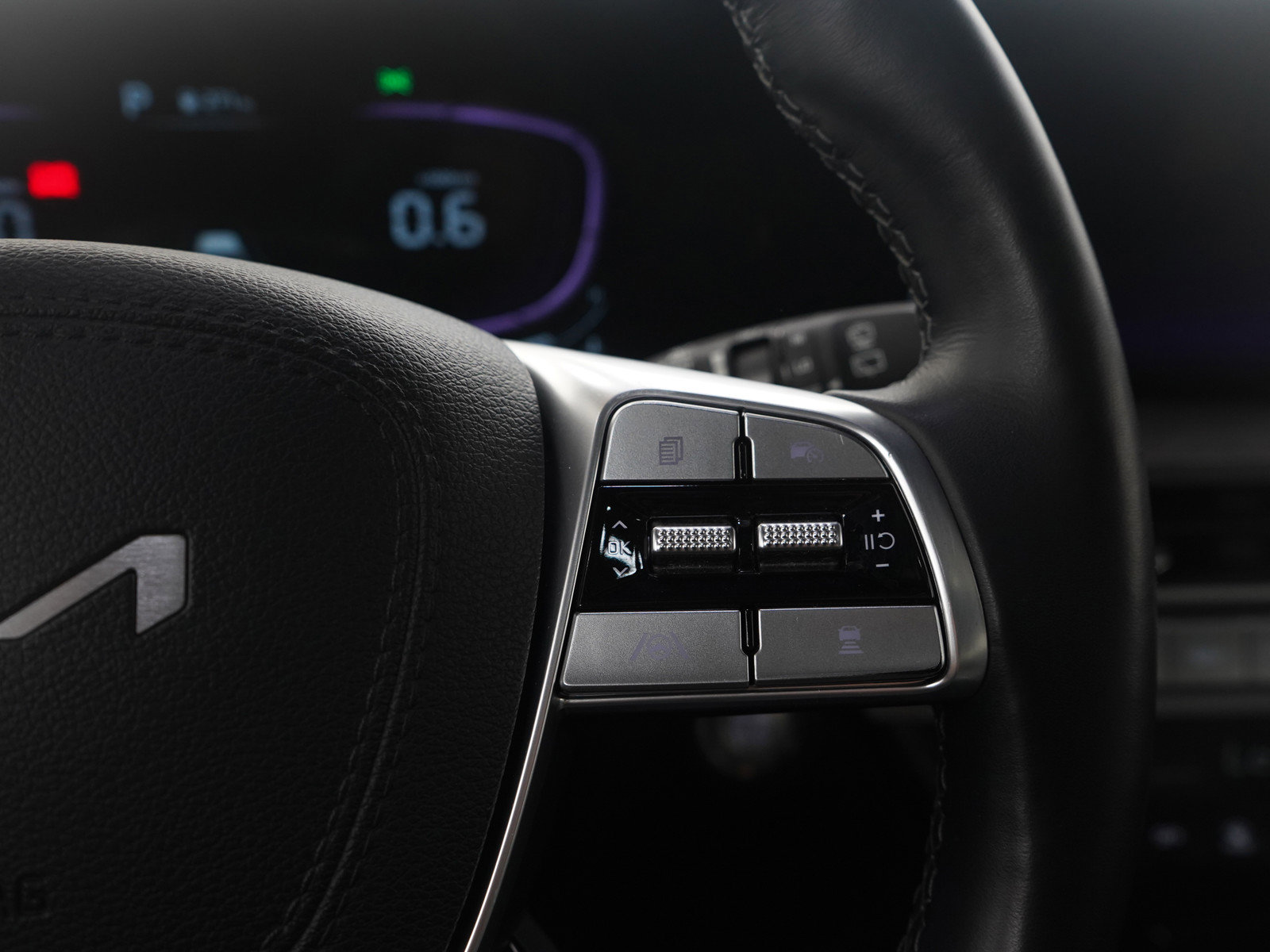 Used 2024 Kia Telluride EX X-Line image 30