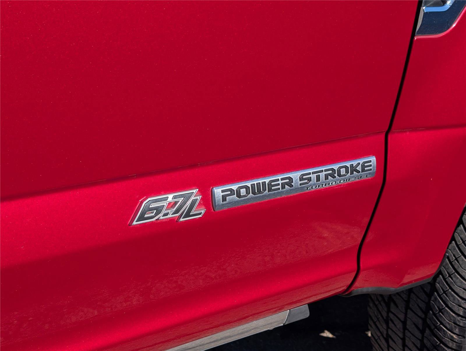 Used 2021 Ford F350 Platinum image 9