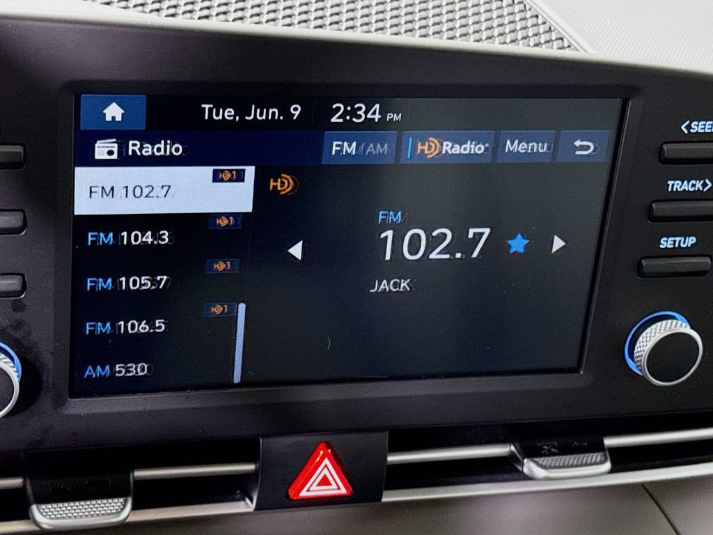 Certified 2025 Hyundai Elantra Sport FWD image 7