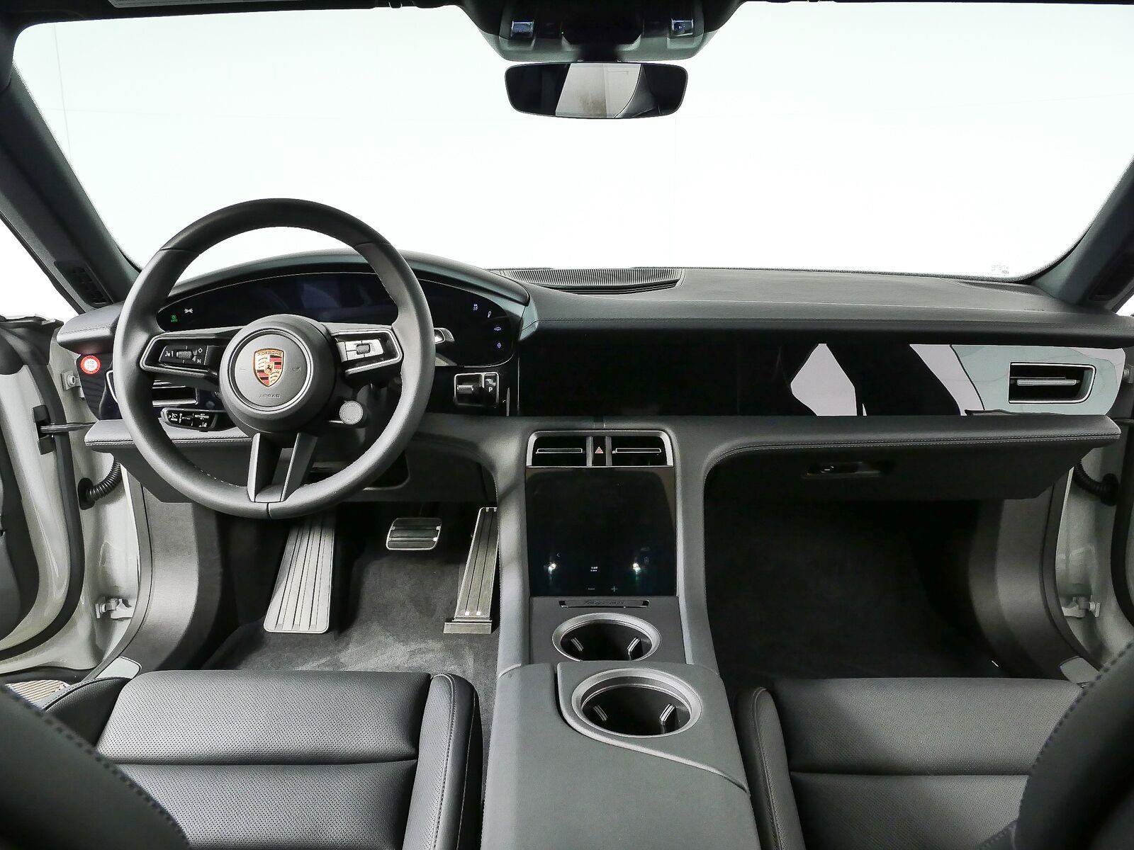 New 2026 Porsche Taycan RWD image 19