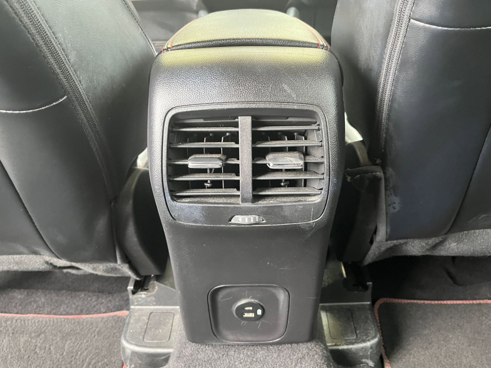 Used 2023 Ford Escape ST-Line image 24