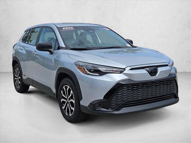 Used 2024 Toyota Corolla Cross AWD Hybrid image 3