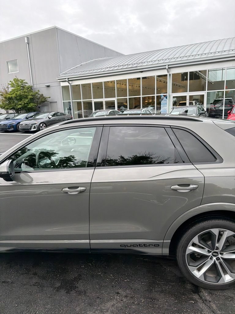 Used 2021 Audi Q3 2.0T Premium Plus w/ Premium Plus Package AWD/4WD image 15