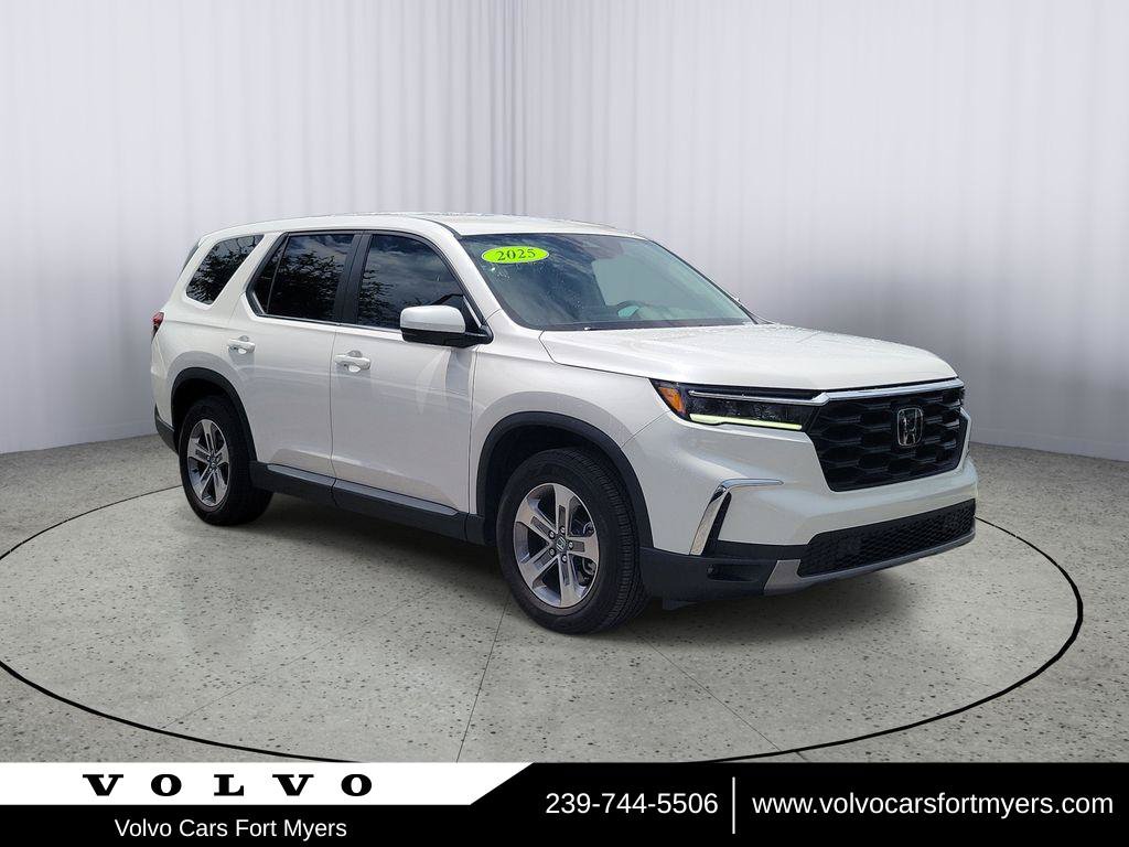 Used 2025 Honda Pilot EX-L image 1