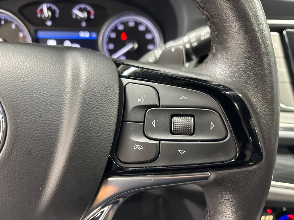 Used 2023 Buick Enclave Essence w/ Experience Buick Package AWD/4WD image 16