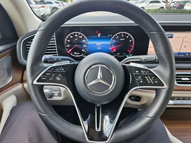 Used 2026 Mercedes-Benz GLS 450 4MATIC image 17