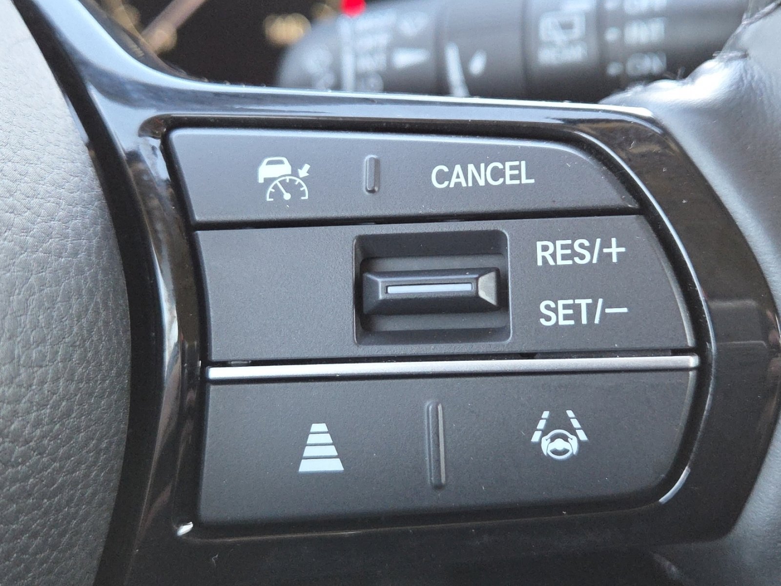 Used 2023 Honda CR-V EX-L image 11