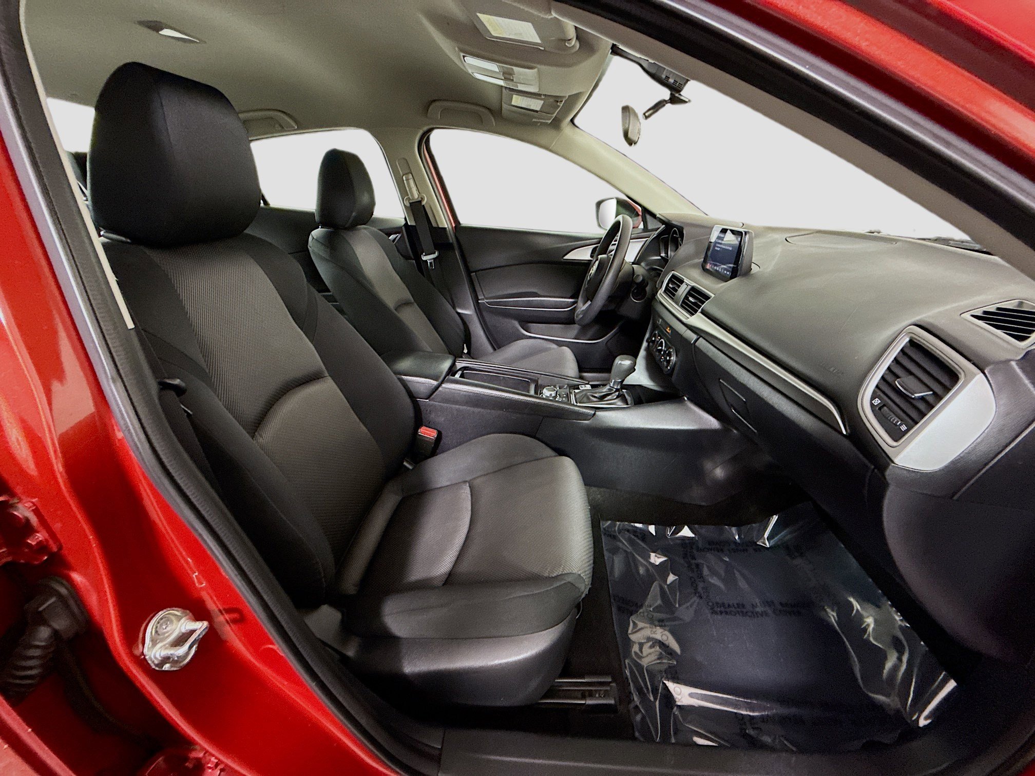 Used 2017 MAZDA MAZDA3 Sport image 29