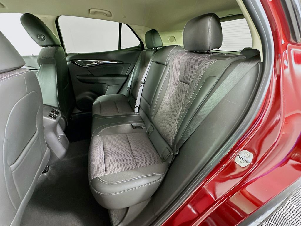 Used 2021 Buick Envision Preferred image 23