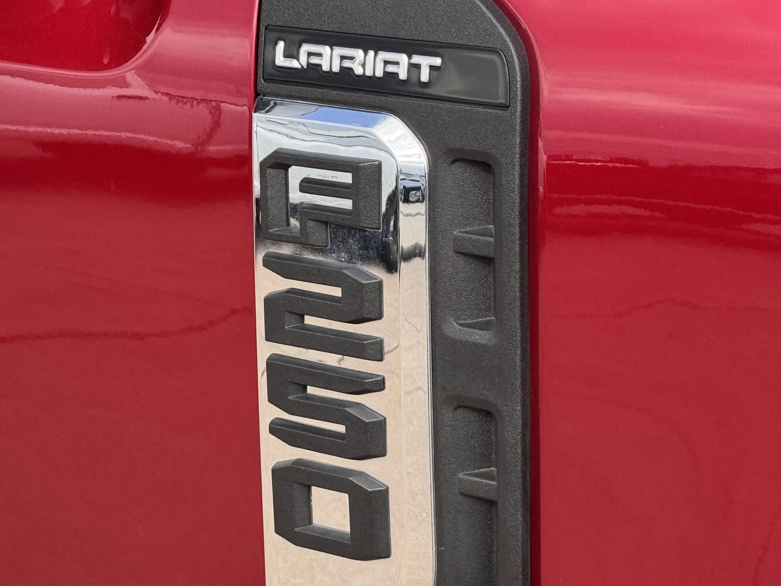 Used 2025 Ford F250 Lariat w/ Lariat Ultimate Package AWD/4WD image 12