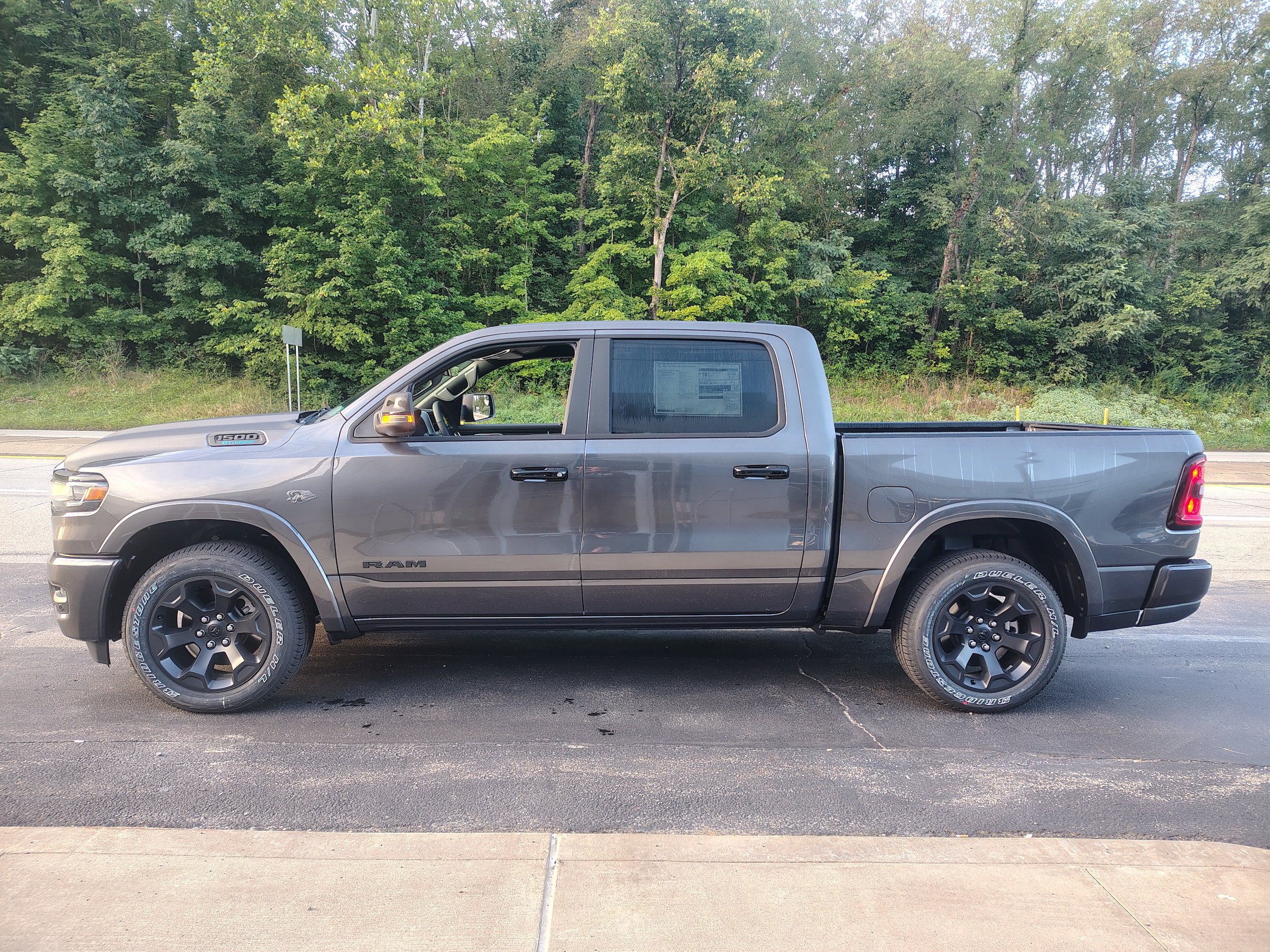 New 2027 RAM 1500 Big Horn AWD/4WD image 7