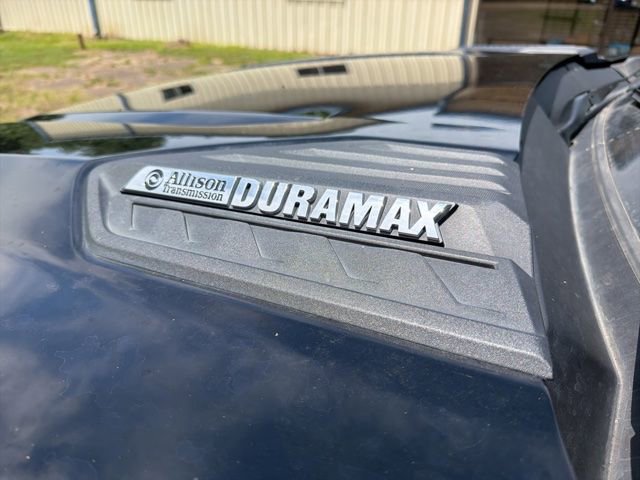 Used 2023 Chevrolet Silverado 3500 LTZ w/ LTZ Plus Package AWD/4WD image 5
