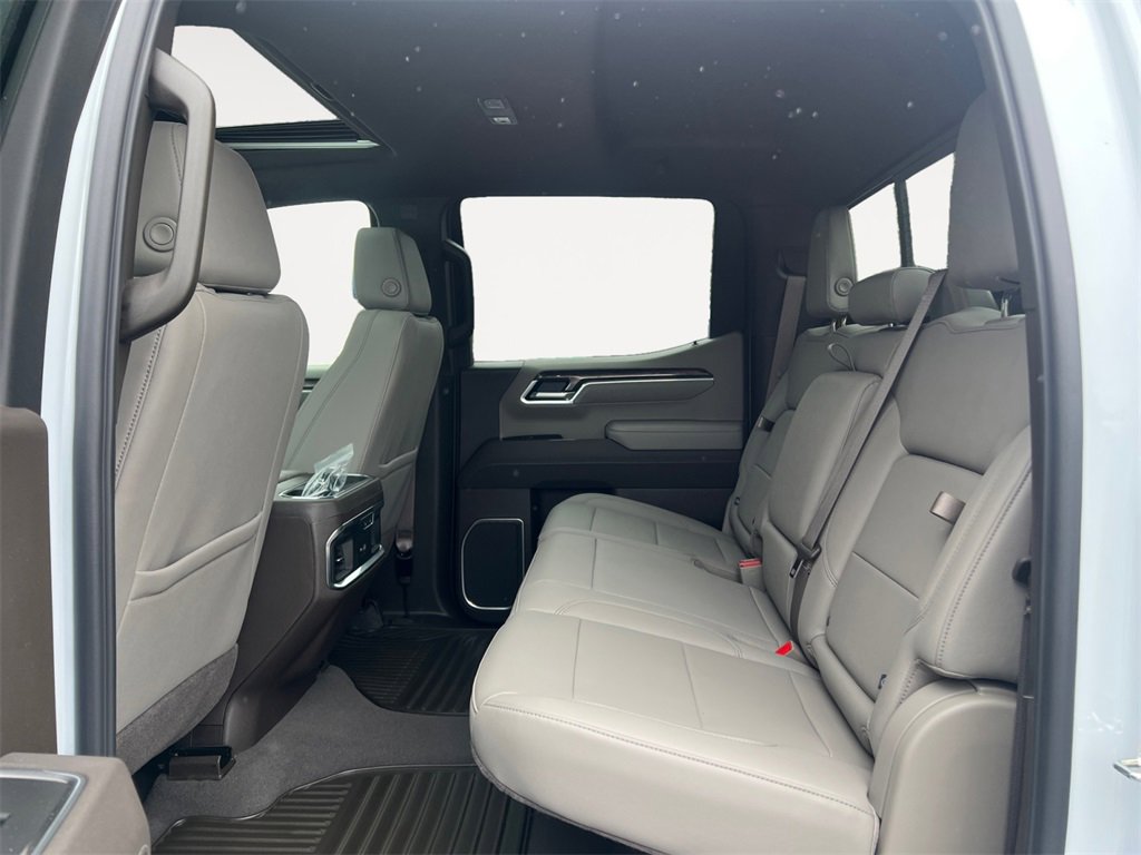 New 2026 Chevrolet Silverado 1500 LTZ w/ Z71 Off-Road Package image 13