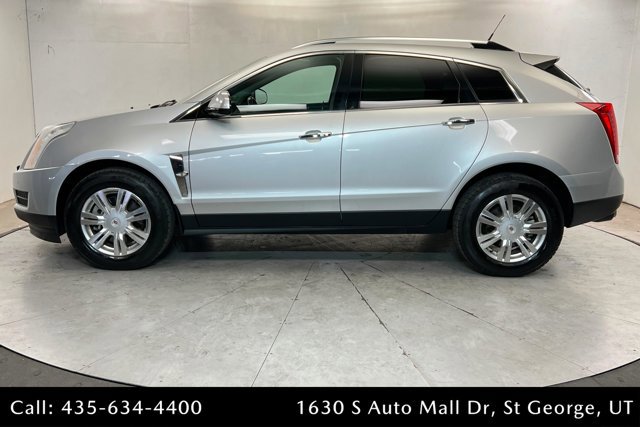 Used 2012 Cadillac SRX Luxury FWD image 2