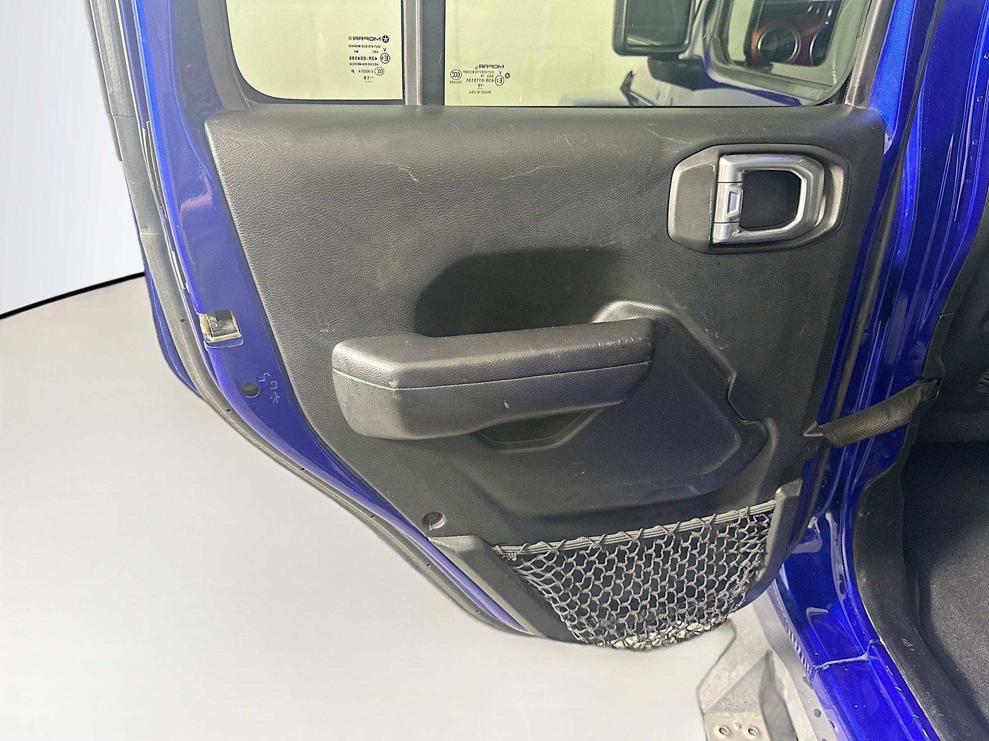 Used 2018 Jeep Wrangler Unlimited Rubicon AWD/4WD image 26