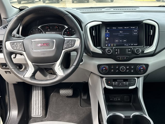 Used 2024 GMC Terrain SLT w/ Infotainment Package II AWD/4WD image 14