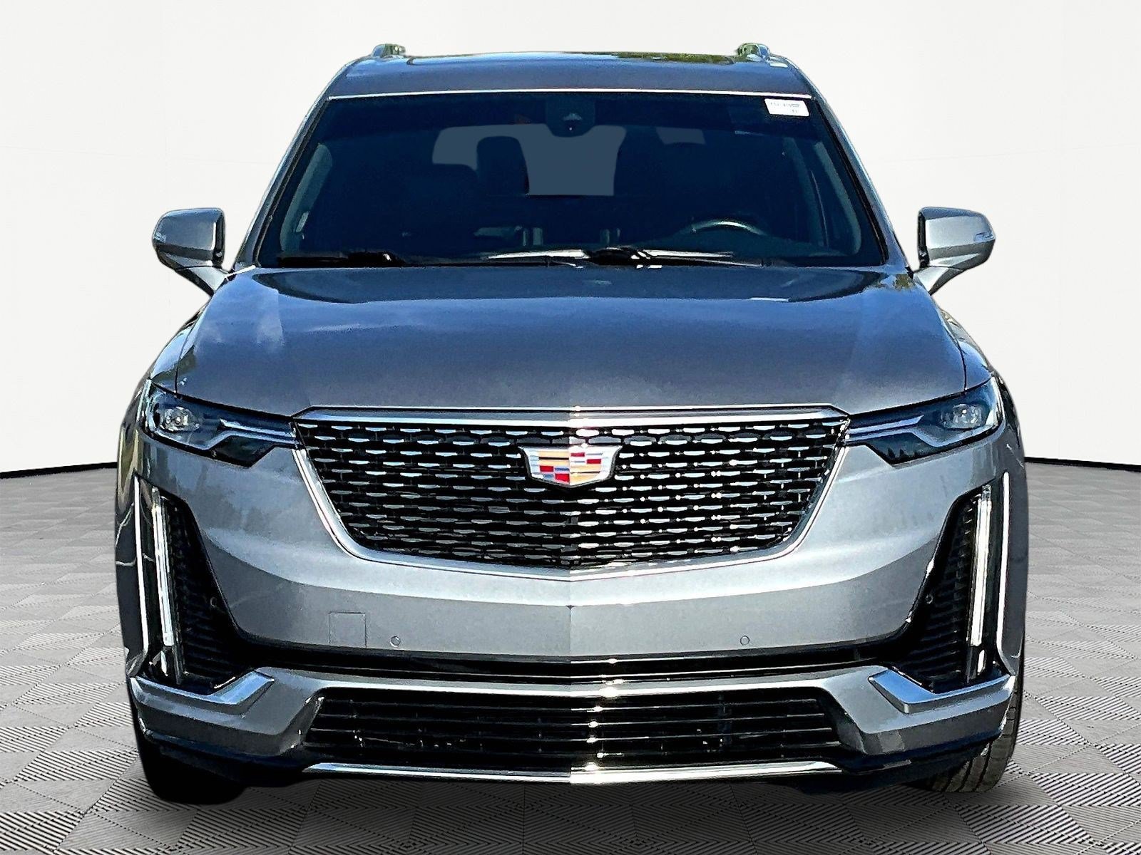 Used 2025 Cadillac XT6 Premium Luxury w/ LPO, Floor Liner Package AWD/4WD image 2