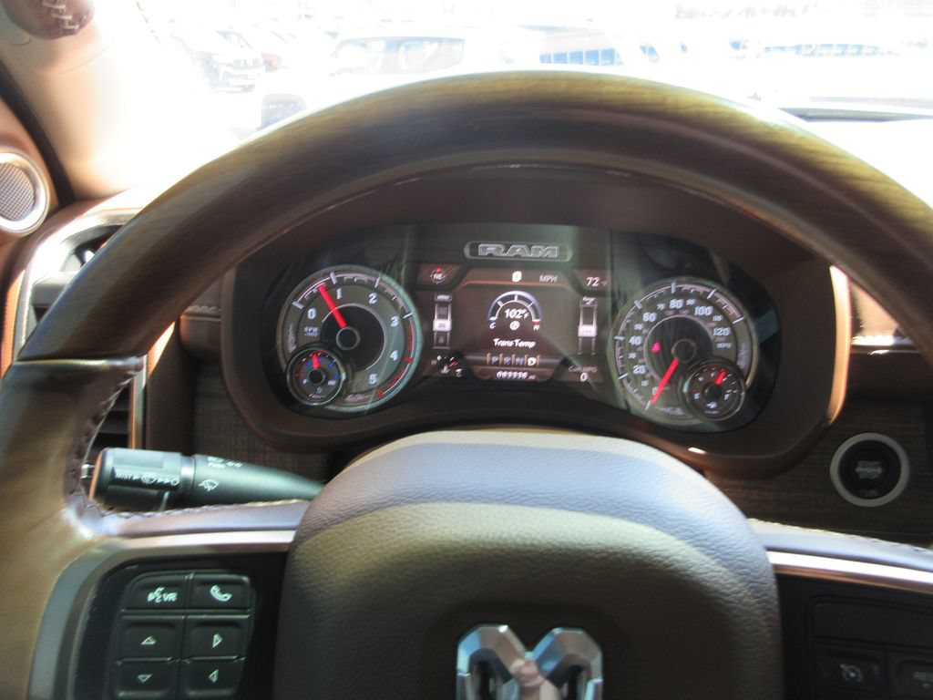 Used 2022 RAM 2500 Limited AWD/4WD image 37