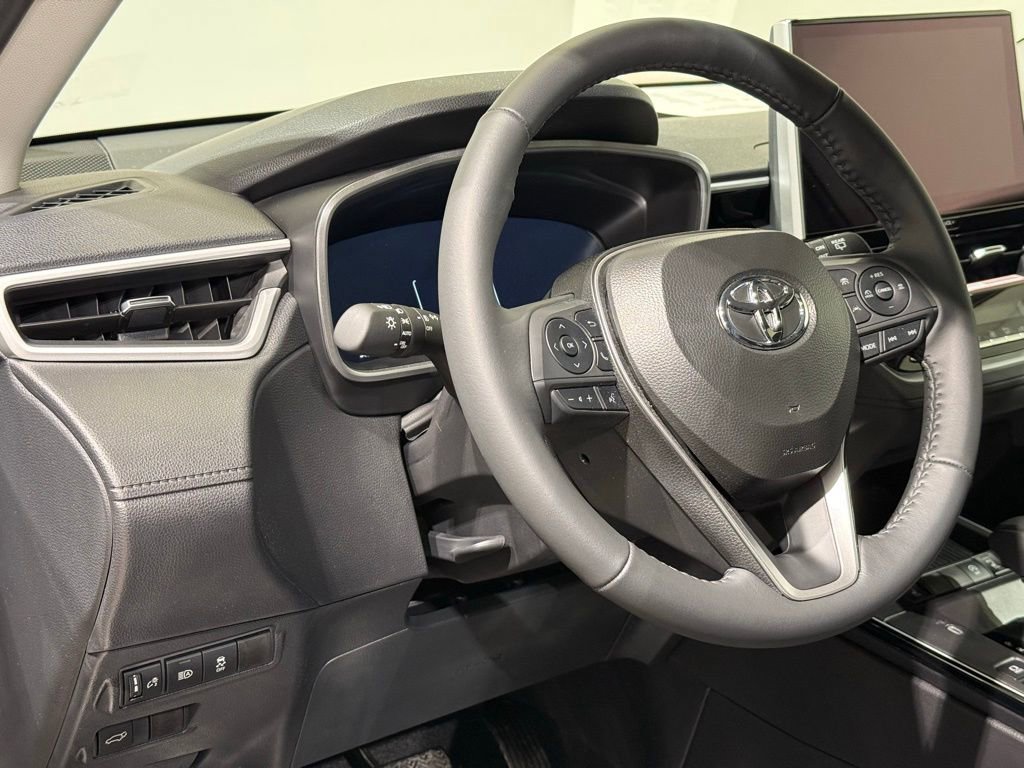 Certified 2026 Toyota Corolla Cross XLE w/ Convenience Package image 17