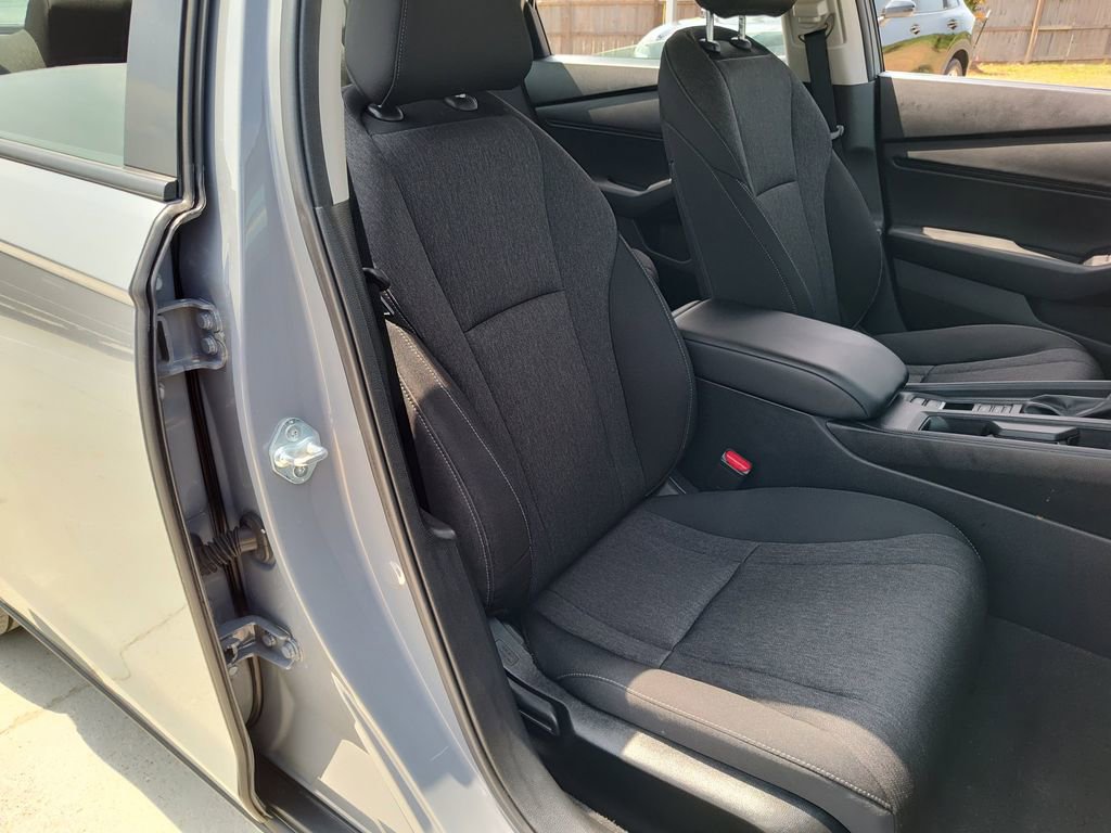 Used 2025 Honda Accord SE image 29