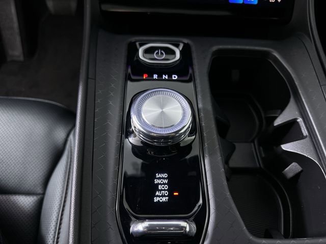 Used 2024 Jeep Wagoneer Launch Edition image 16