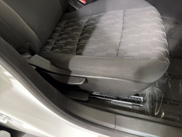 Used 2015 Chevrolet Volt w/ Enhanced Safety Package 1 FWD image 36