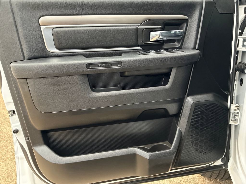 Used 2024 RAM 1500 Classic Warlock AWD/4WD image 10